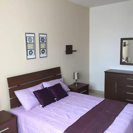 Apartment The Oaks Msida