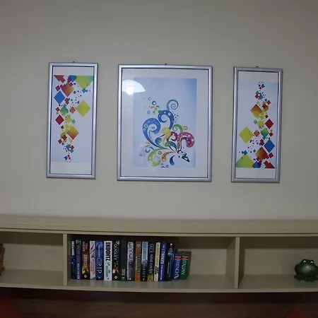 The Oaks Apartment *